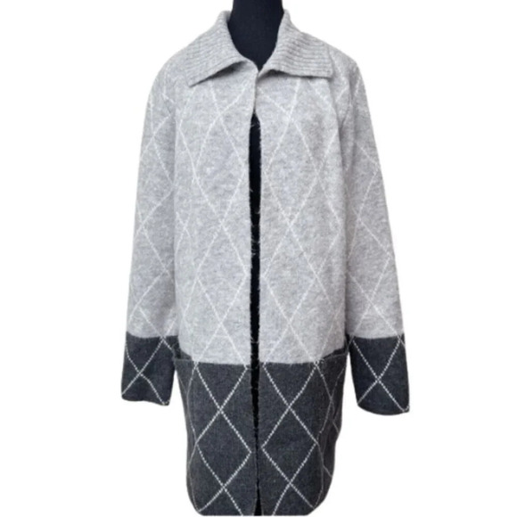 Tahari Sweaters - Tahari Womens Xlarge Argyle Long Grey Open Cardigan